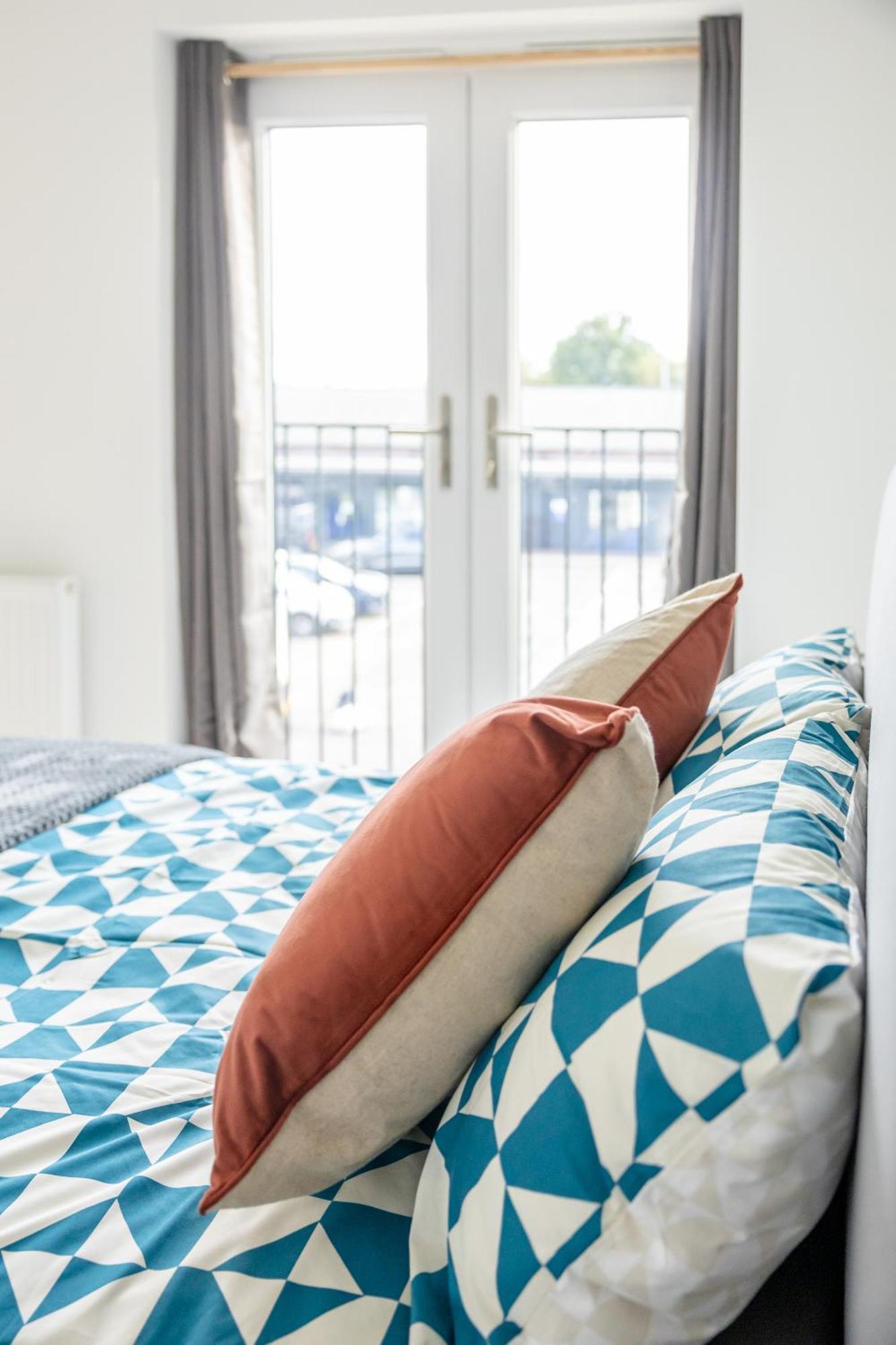 Stunning Modern 3 Bedroom Townhouse - Perfect Getaway Manchester Extérieur photo