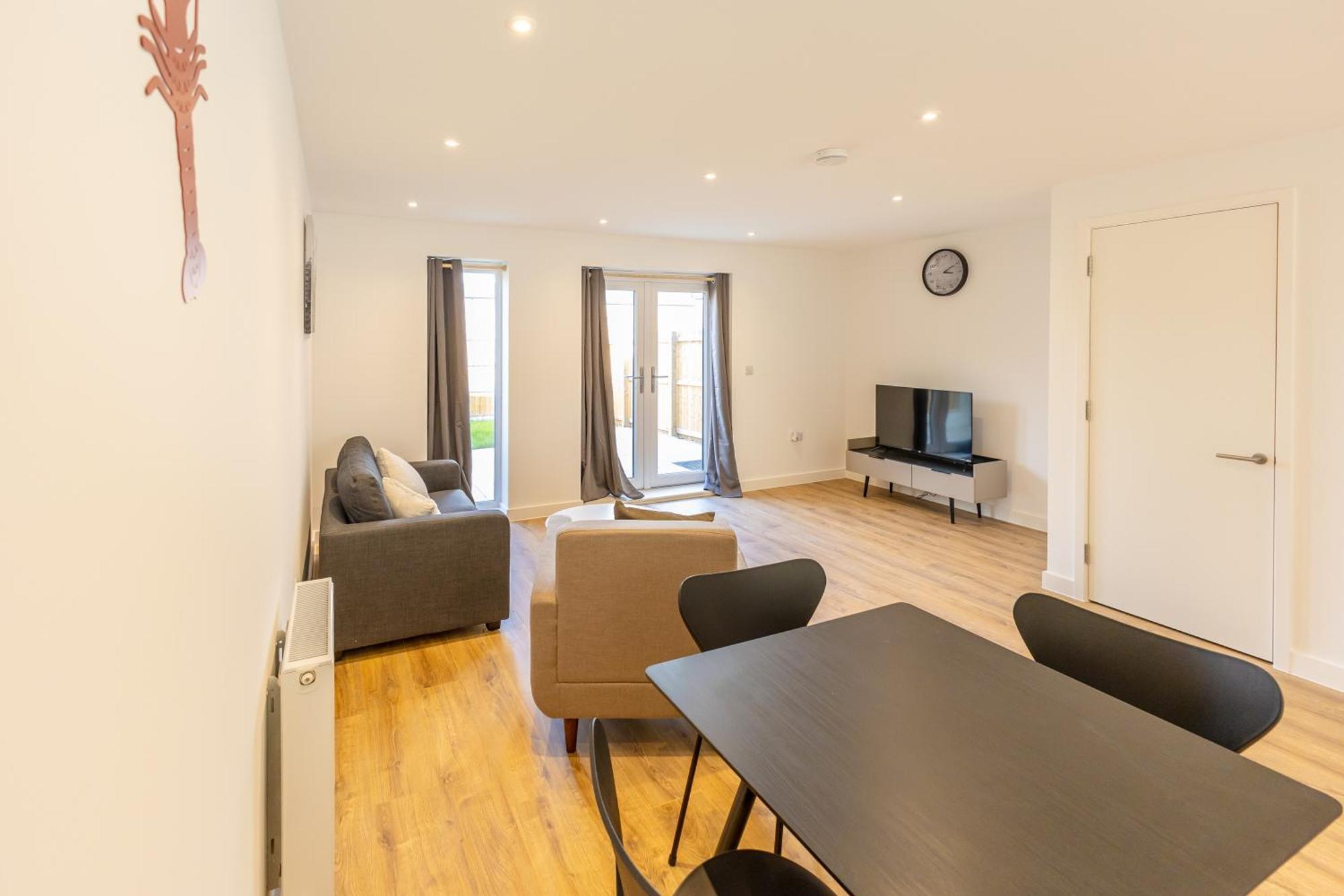 Stunning Modern 3 Bedroom Townhouse - Perfect Getaway Manchester Extérieur photo