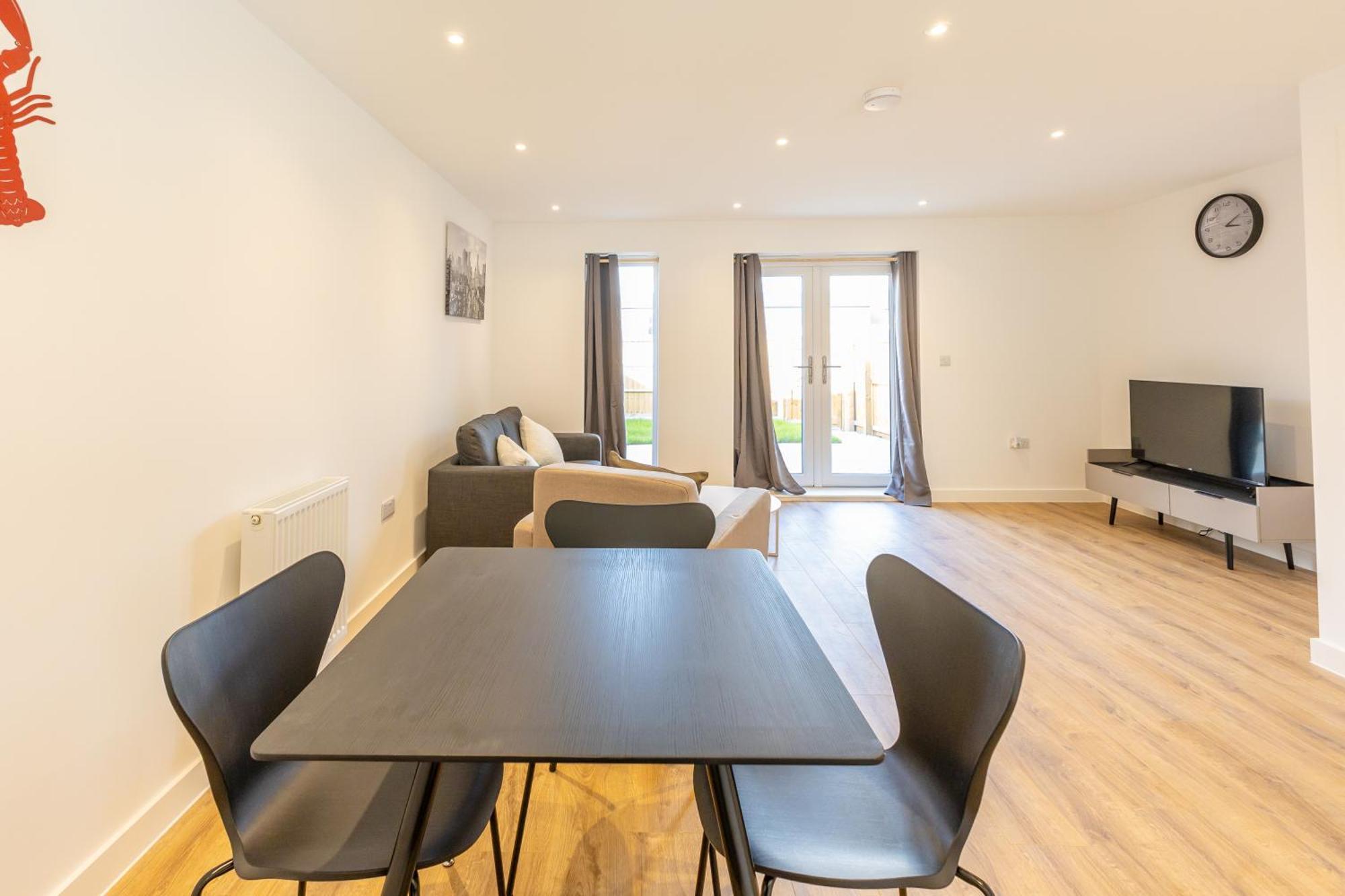 Stunning Modern 3 Bedroom Townhouse - Perfect Getaway Manchester Extérieur photo