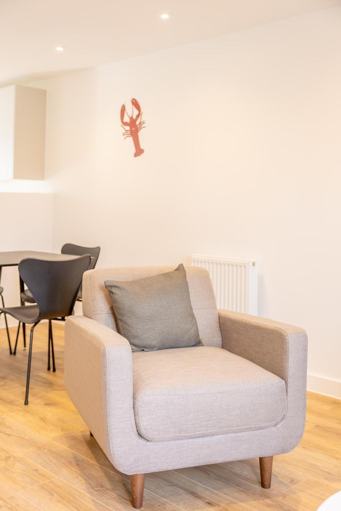 Stunning Modern 3 Bedroom Townhouse - Perfect Getaway Manchester Extérieur photo