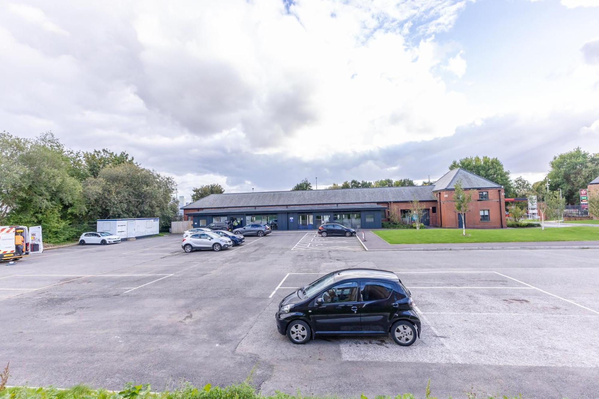 Stunning Modern 3 Bedroom Townhouse - Perfect Getaway Manchester Extérieur photo